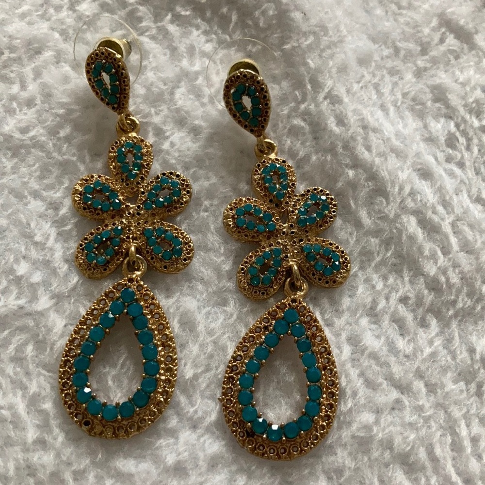 Fashion earring